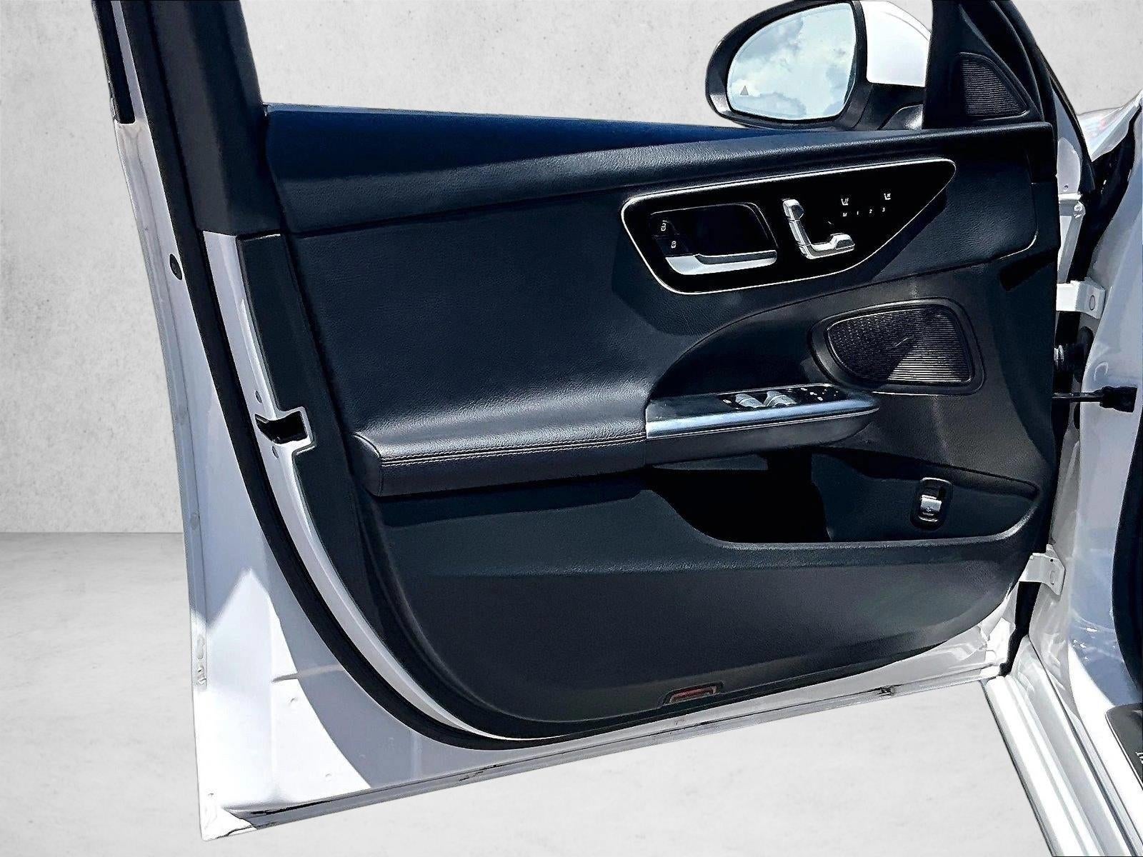 2023 Mercedes-Benz C 300 Sedan