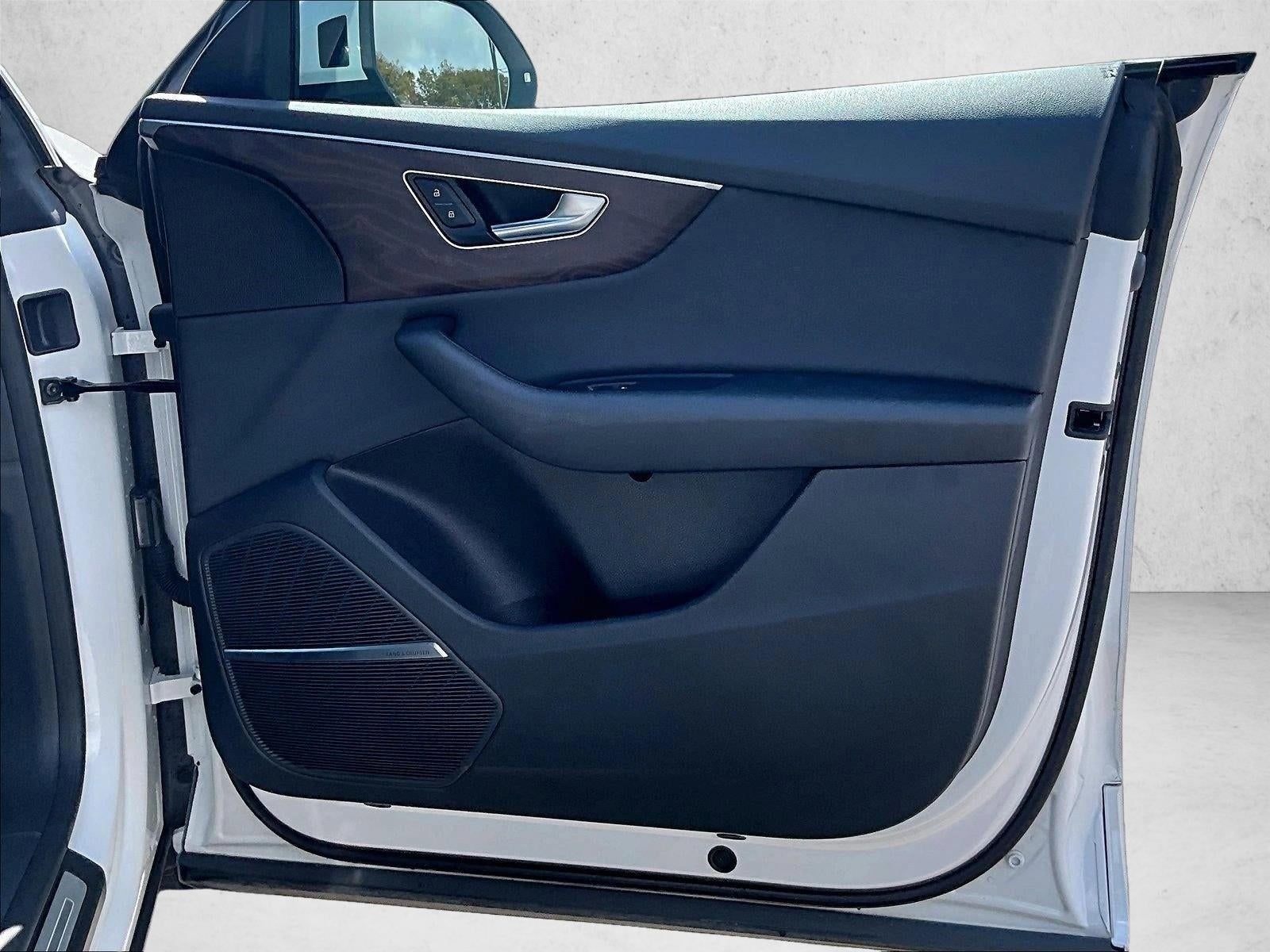 2019 Audi Q8 Premium Plus