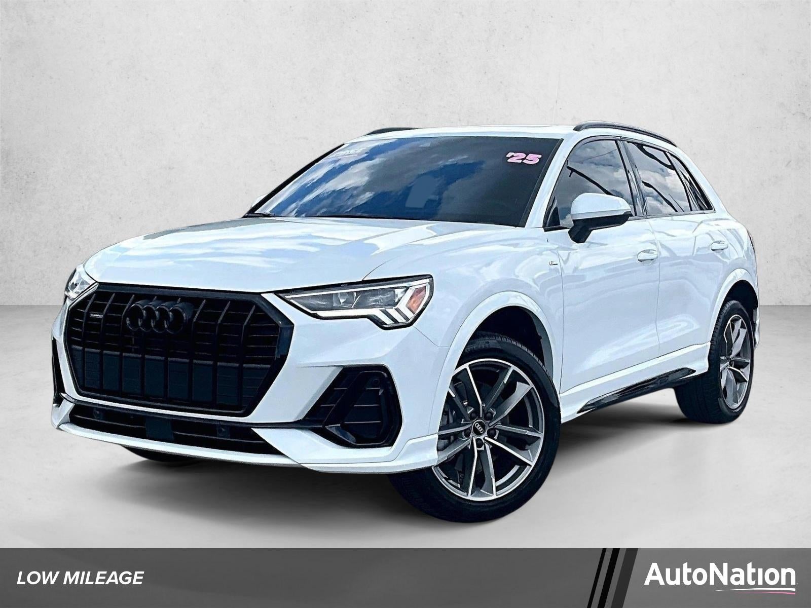 2025 Audi Q3 Premium 45 TFSI S line quattro Tiptronic