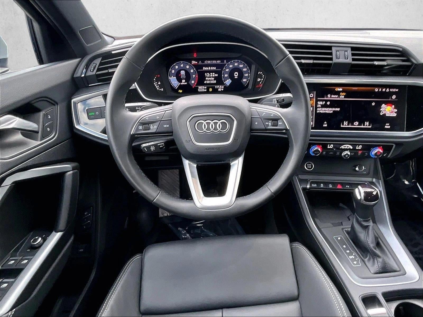 2025 Audi Q3 Premium 45 TFSI S line quattro Tiptronic