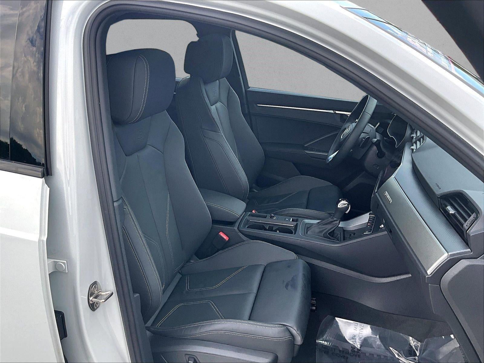 2025 Audi Q3 Premium 45 TFSI S line quattro Tiptronic