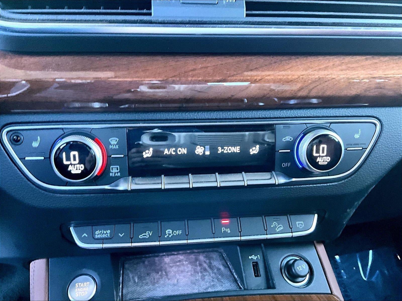 2022 Audi Q5 S line Premium Plus