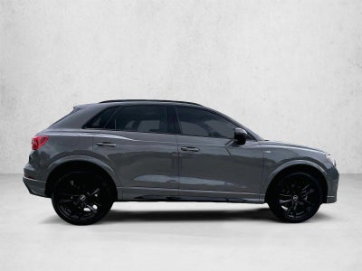 2022 Audi Q3 Premium Plus 45 TFSI S line quattro Tiptronic