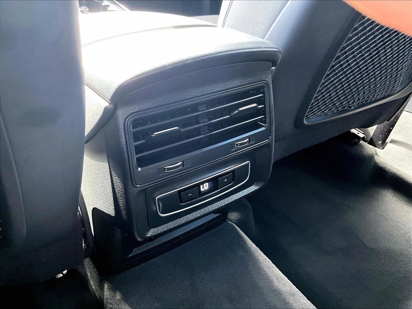 2023 Audi Q7 Premium Plus