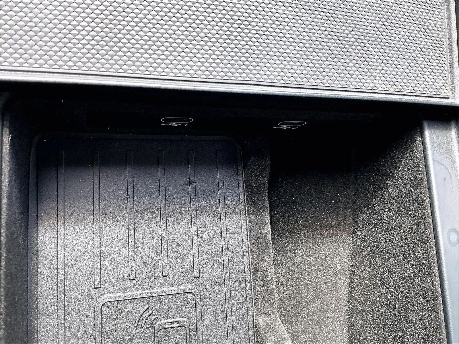 2023 Audi Q7 Premium Plus