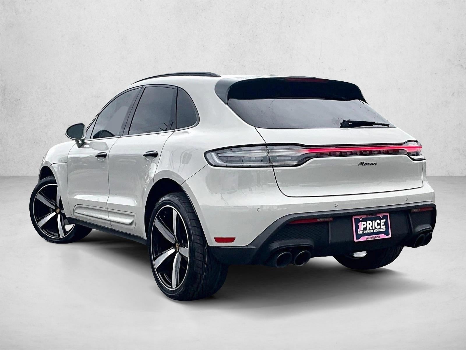 2023 Porsche Macan Base