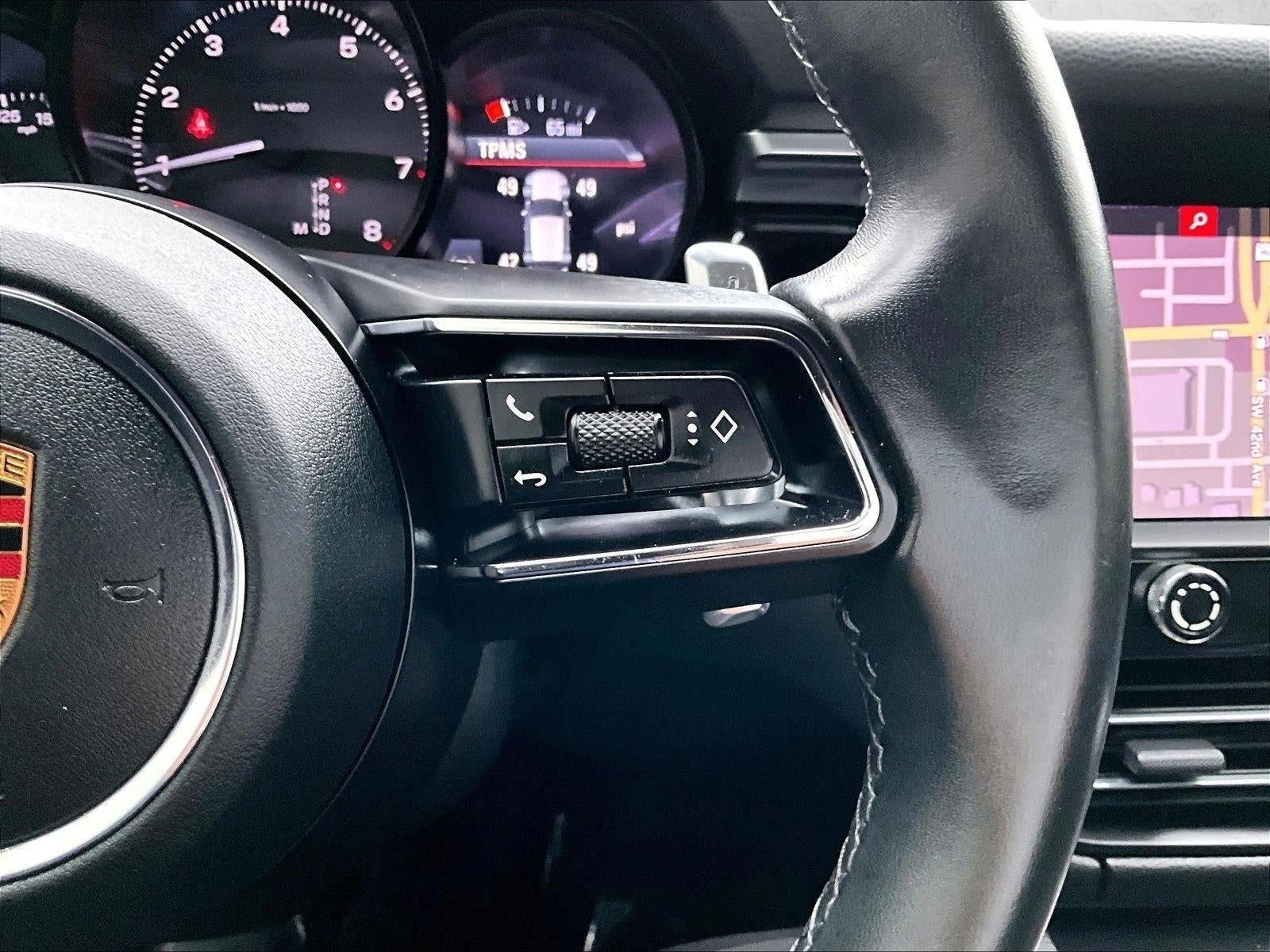 2023 Porsche Macan Base