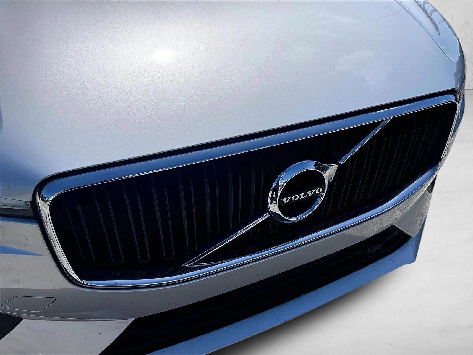 2020 Volvo XC60 T5 Momentum