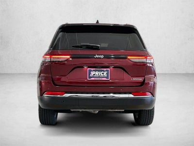 2023 Jeep Grand Cherokee Laredo 4x2