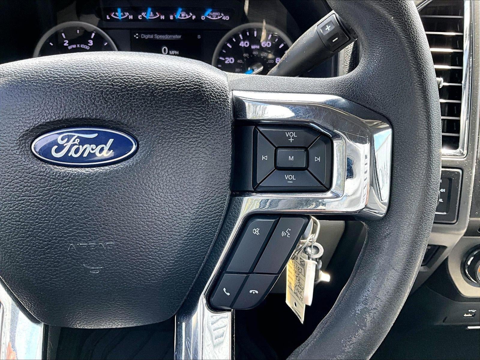 2017 Ford Super Duty F-250 SRW Lariat