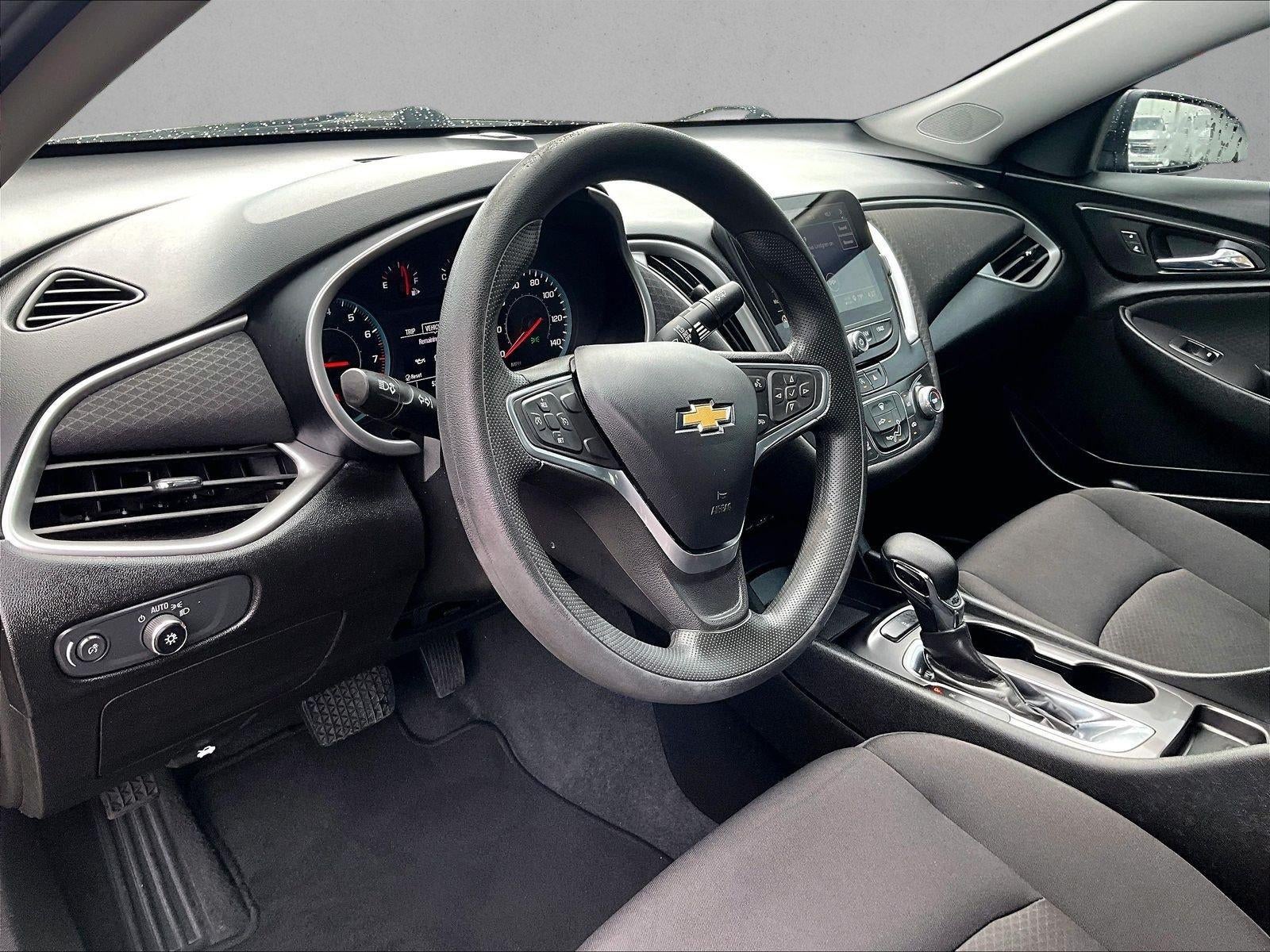 2022 Chevrolet Malibu LS