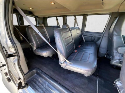 2019 Chevrolet Express Passenger 3500 LT