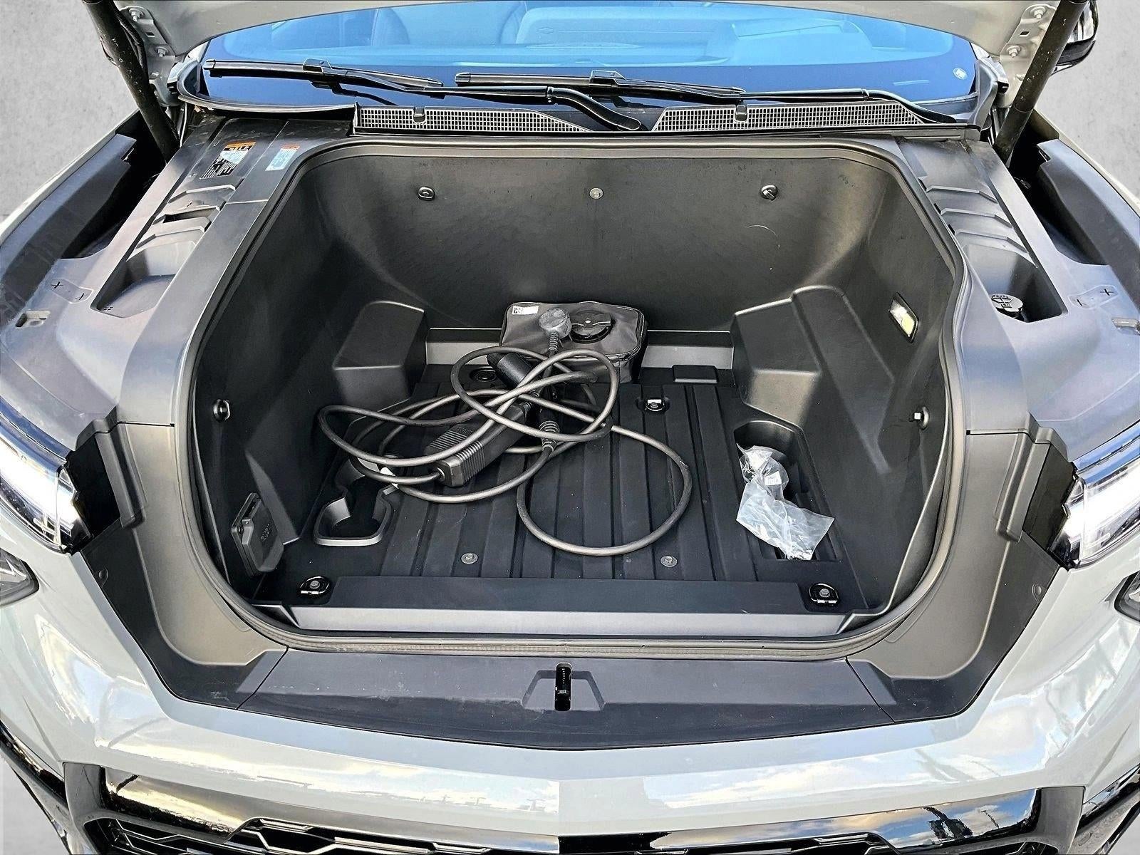 2025 Chevrolet Silverado EV RST - Max Range