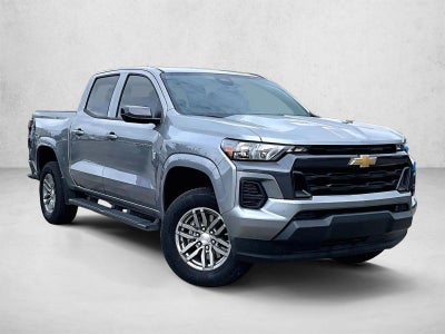 2025 Chevrolet Colorado WT/LT