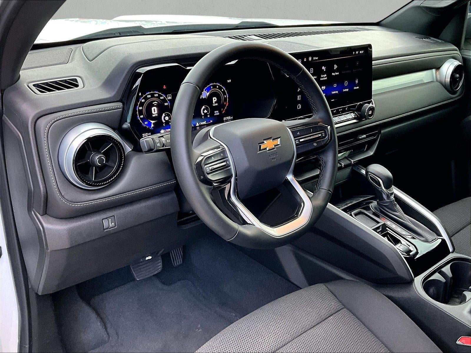 2024 Chevrolet Colorado LT