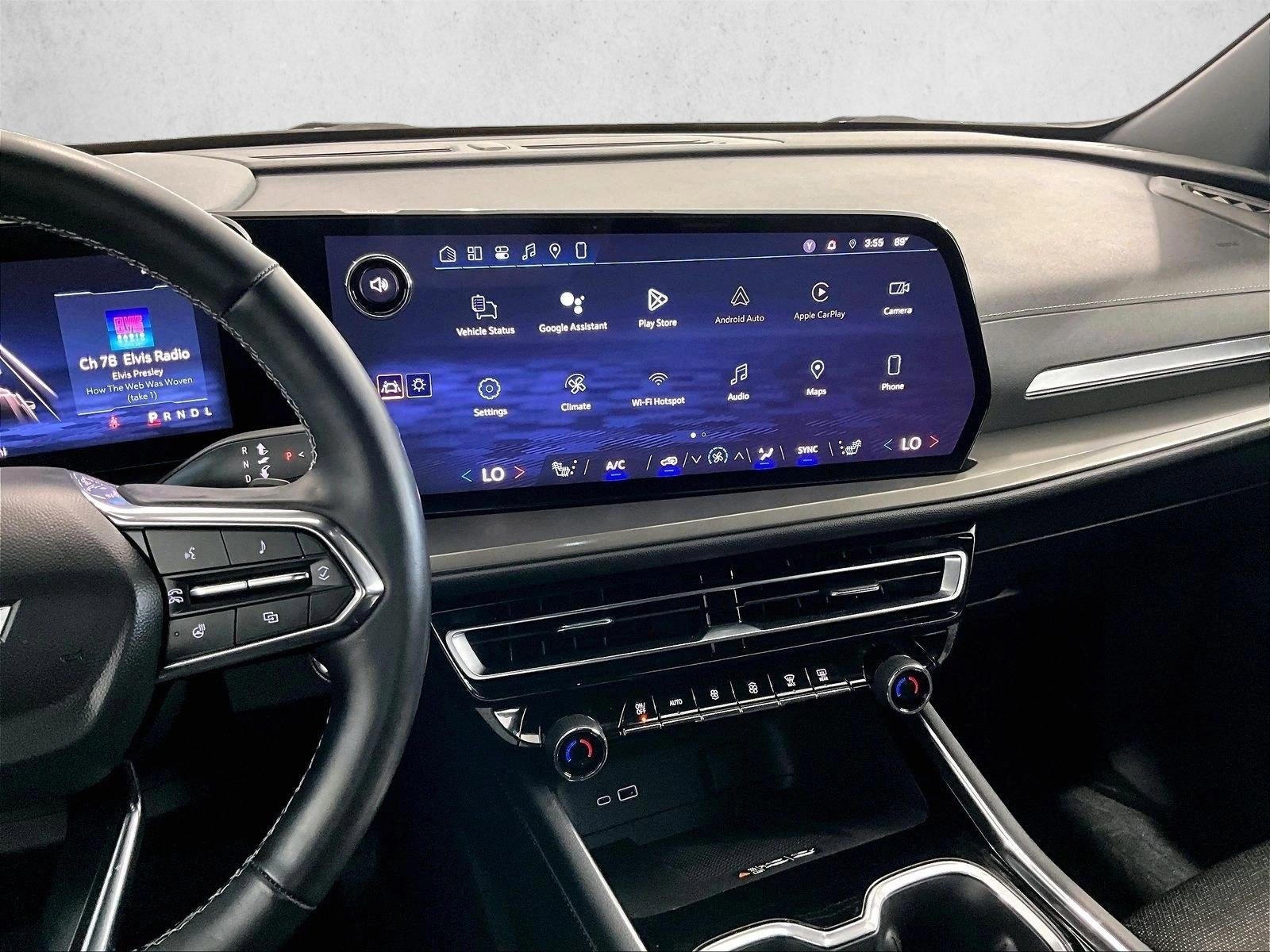 2024 Chevrolet Traverse LT