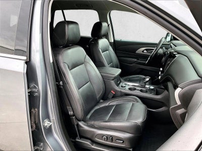 2021 Chevrolet Traverse LT Leather