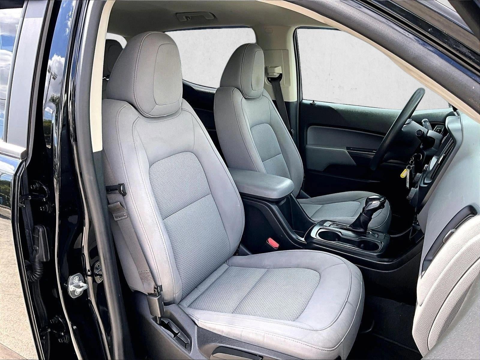 2022 GMC Canyon Elevation Standard