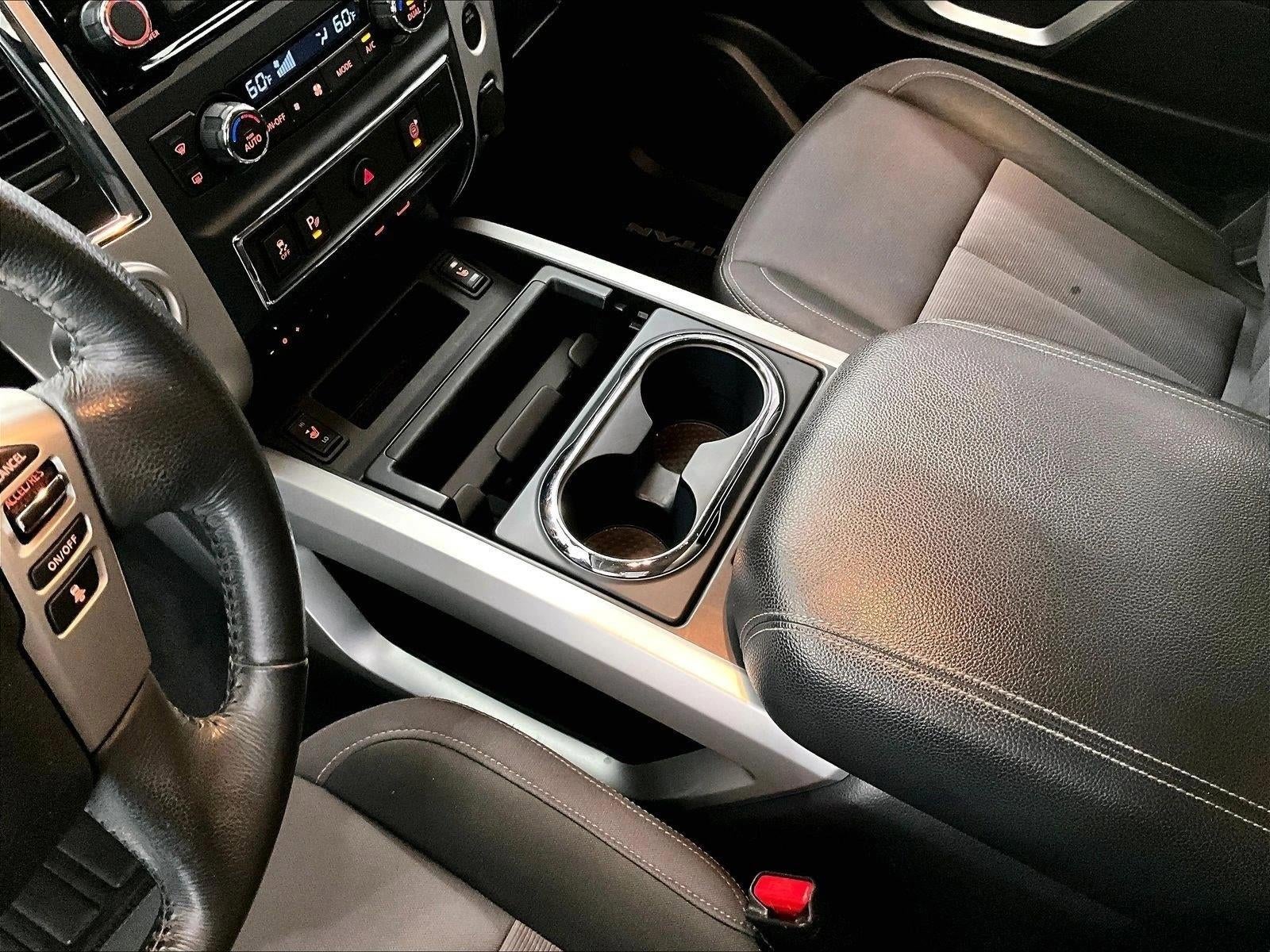 2021 Nissan TITAN Crew Cab SV 4x2