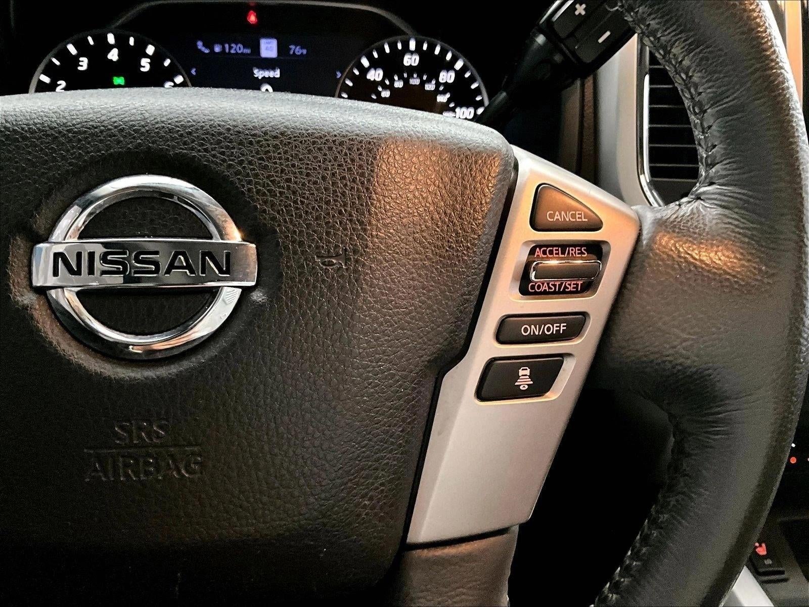 2021 Nissan TITAN Crew Cab SV 4x2