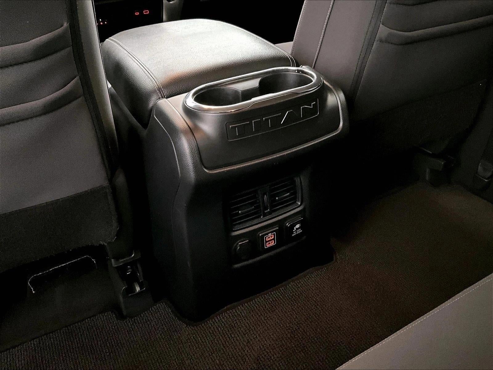 2021 Nissan TITAN Crew Cab SV 4x2