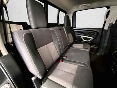 2021 Nissan TITAN Crew Cab SV 4x2