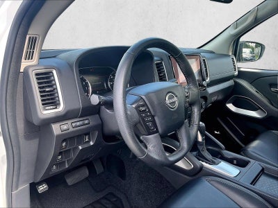 2024 Nissan Frontier Crew Cab SL 4x2