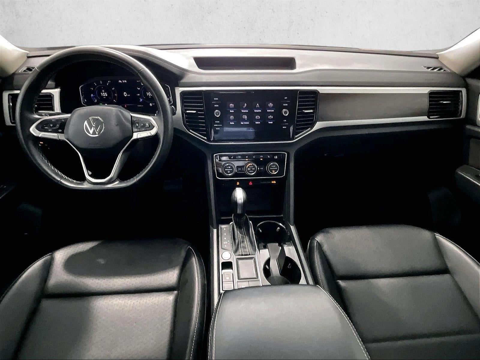 2022 Volkswagen Atlas 3.6L V6 SE w/Technology