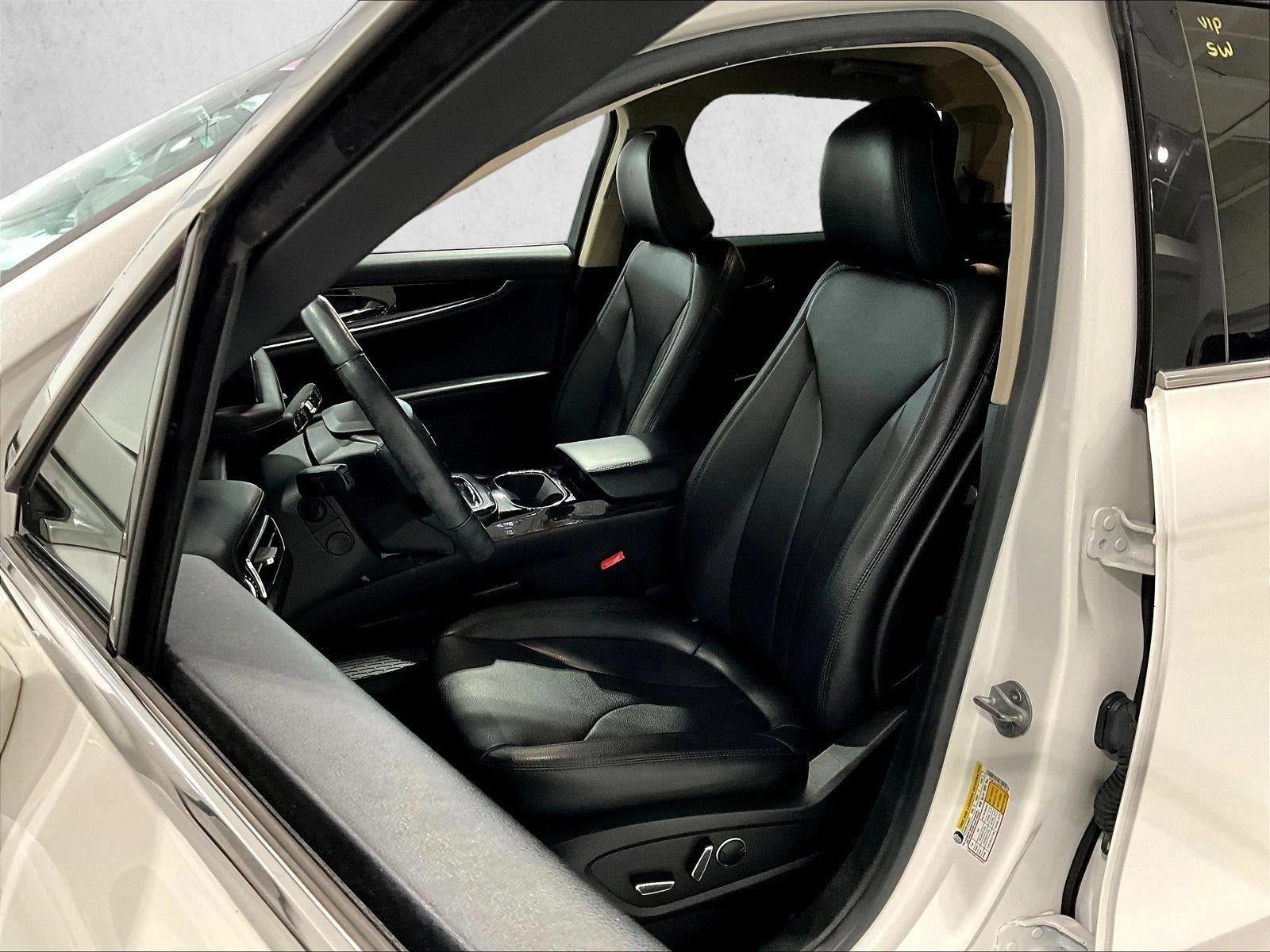 2023 Lincoln Nautilus Standard