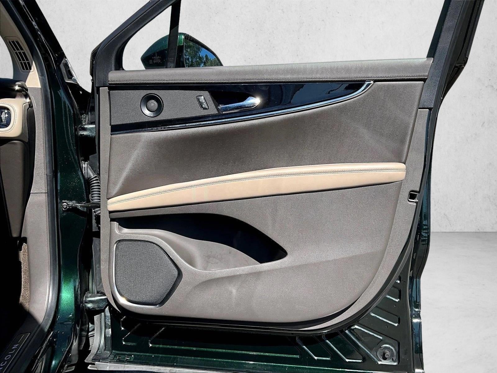 2021 Lincoln Nautilus Reserve