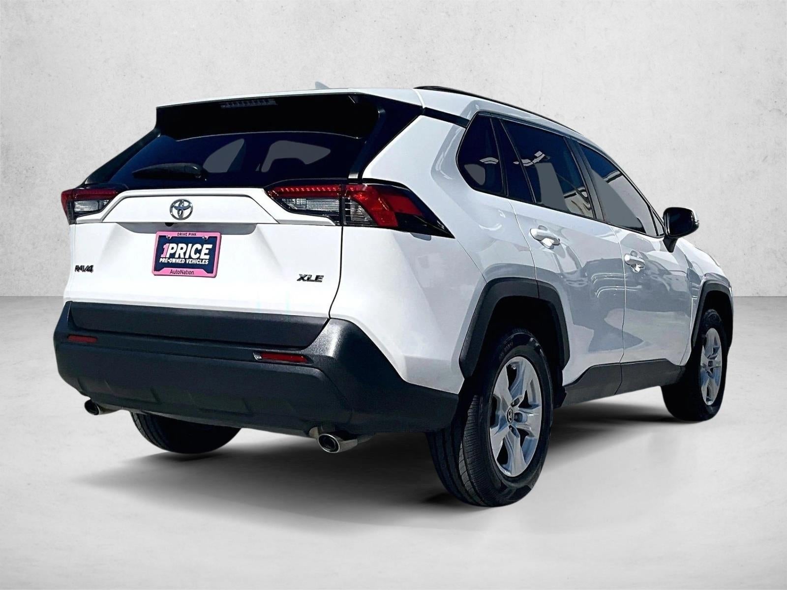 2020 Toyota RAV4 XLE