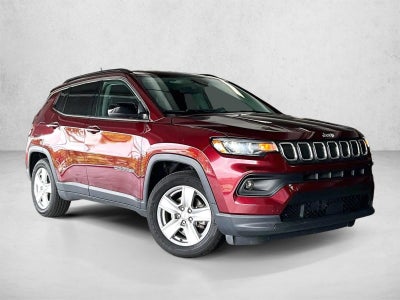 2022 Jeep Compass Latitude FWD