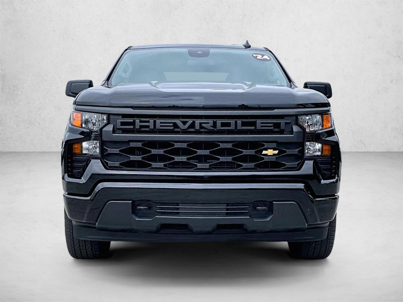 2024 Chevrolet Silverado 1500 Custom
