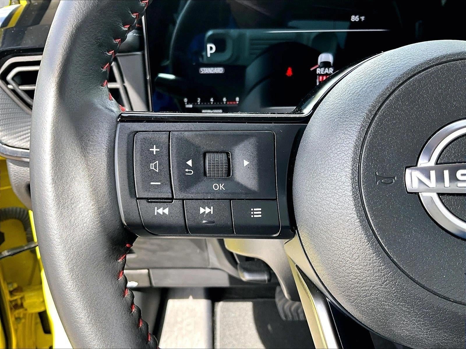 2025 Nissan Kicks SR FWD