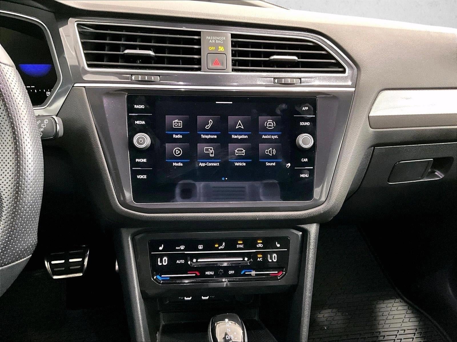 2023 Volkswagen Tiguan 2.0T SE R-Line Black