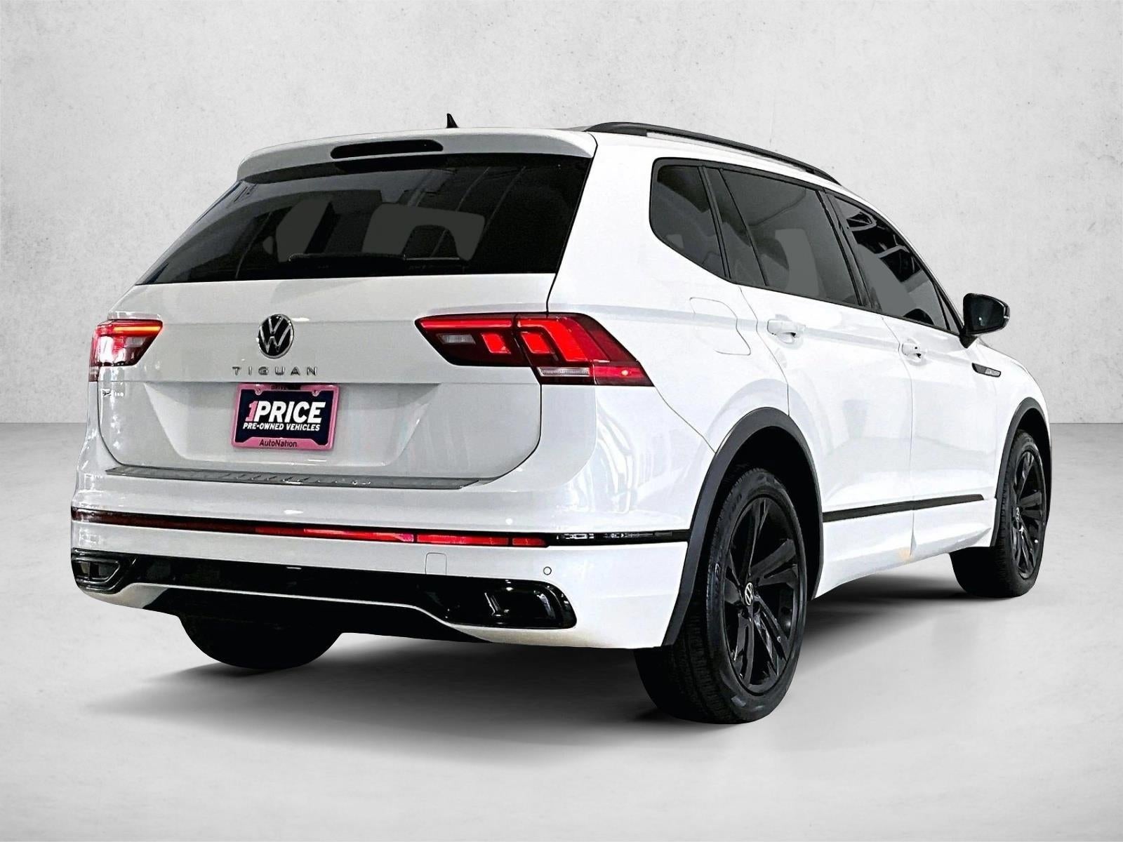 2024 Volkswagen Tiguan 2.0T SE R-Line Black