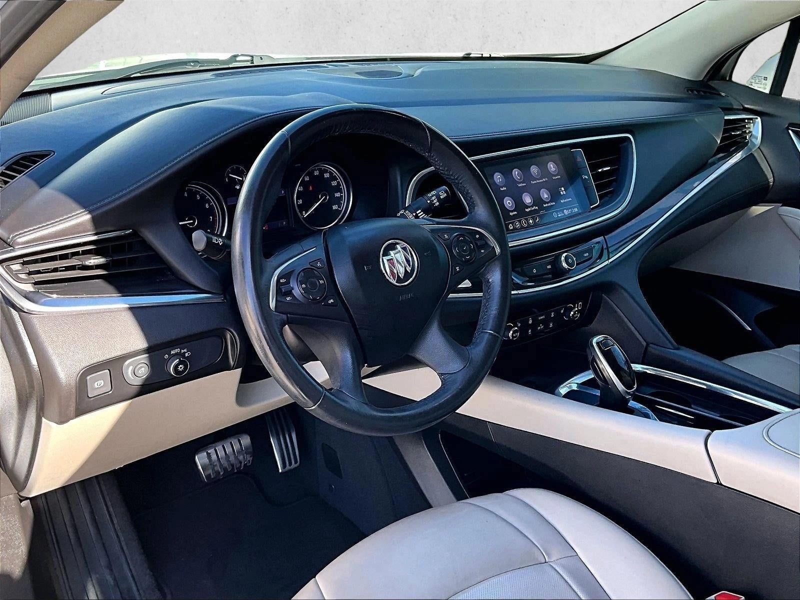 2020 Buick Enclave Essence