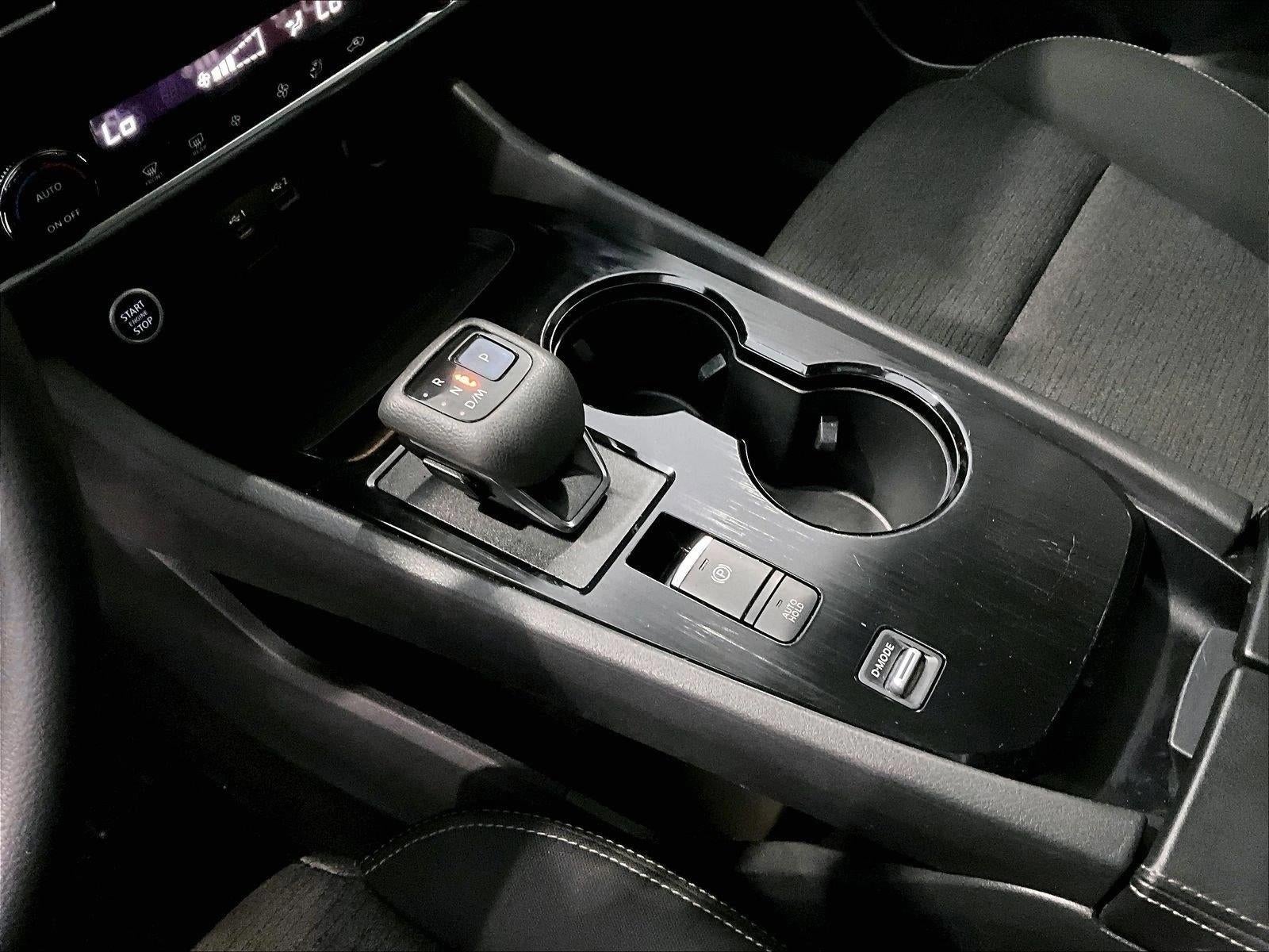 2022 Nissan Rogue SV FWD