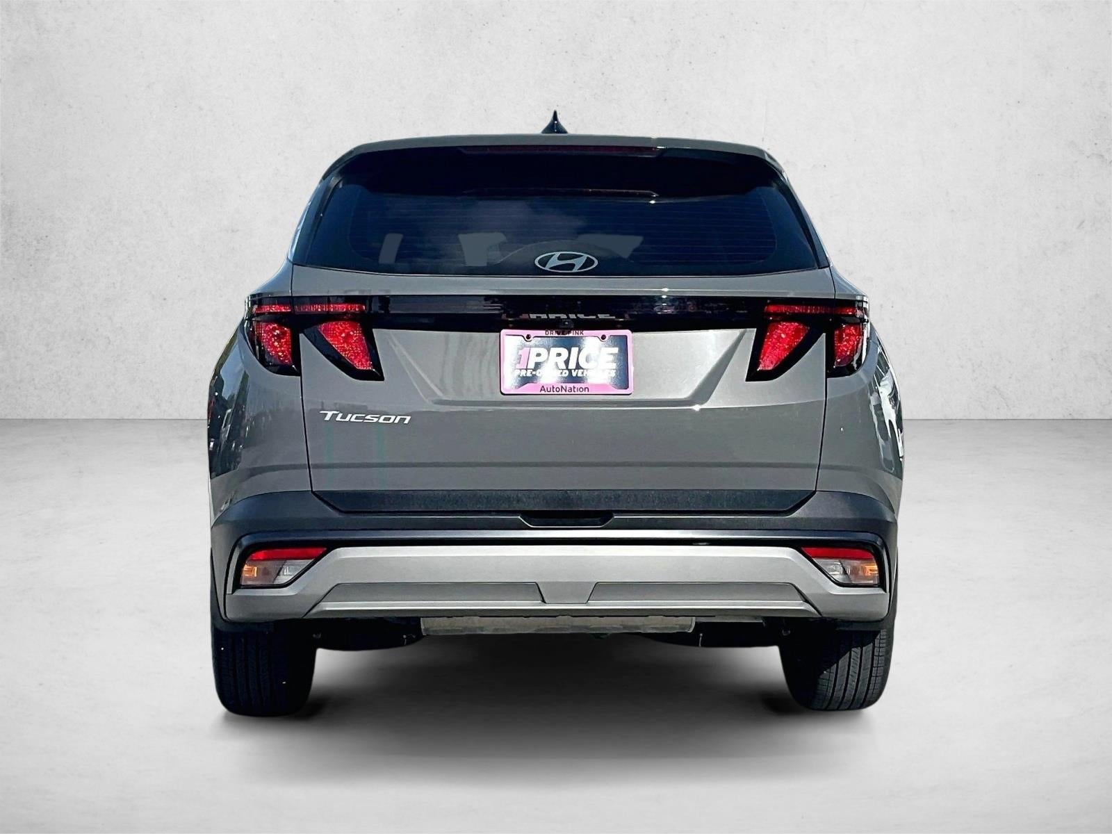 2025 Hyundai Tucson SE