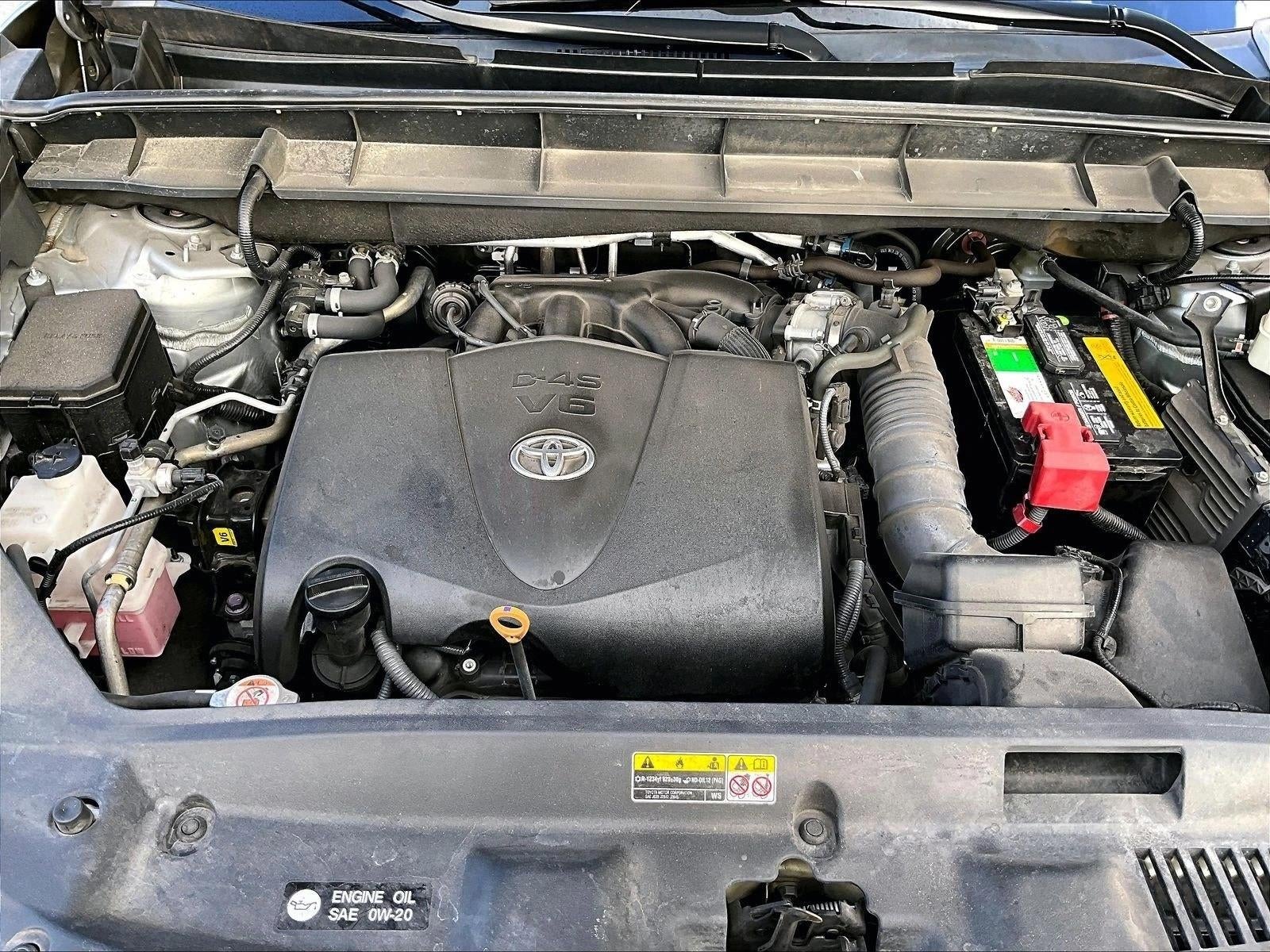 2021 Toyota Highlander Platinum