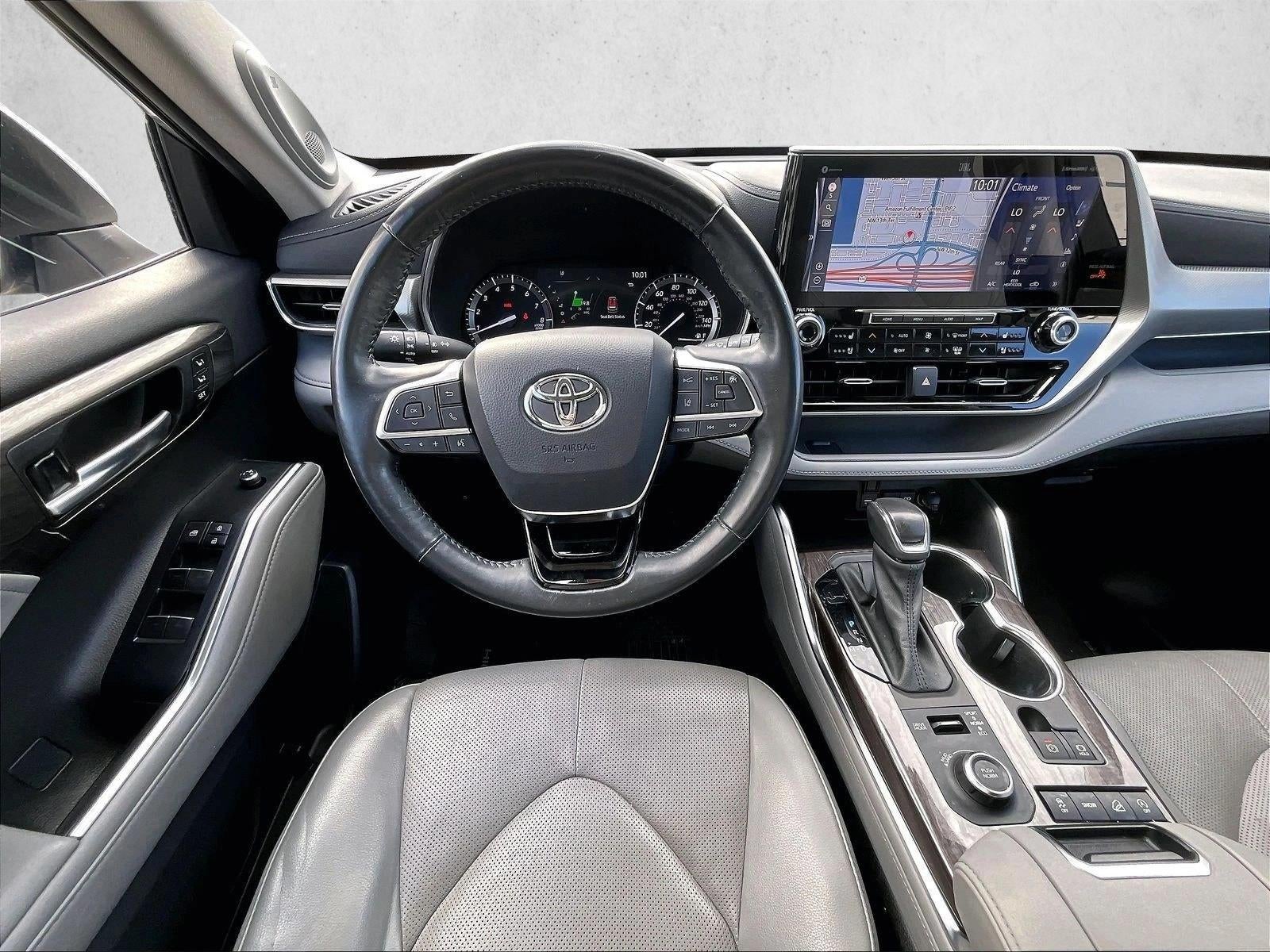 2021 Toyota Highlander Platinum