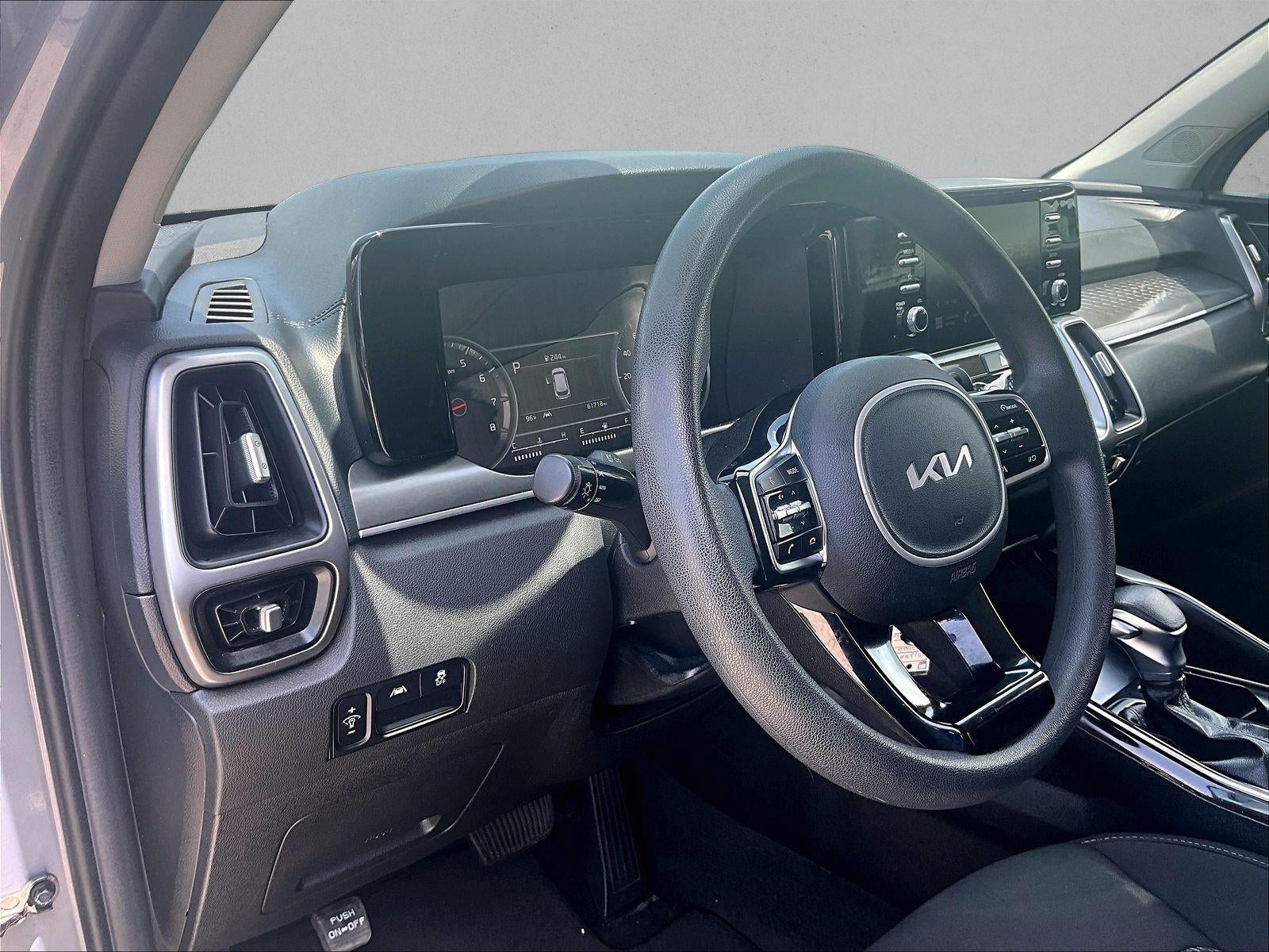 2022 Kia Sorento LX