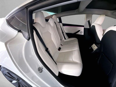 2025 Tesla Model 3 Base