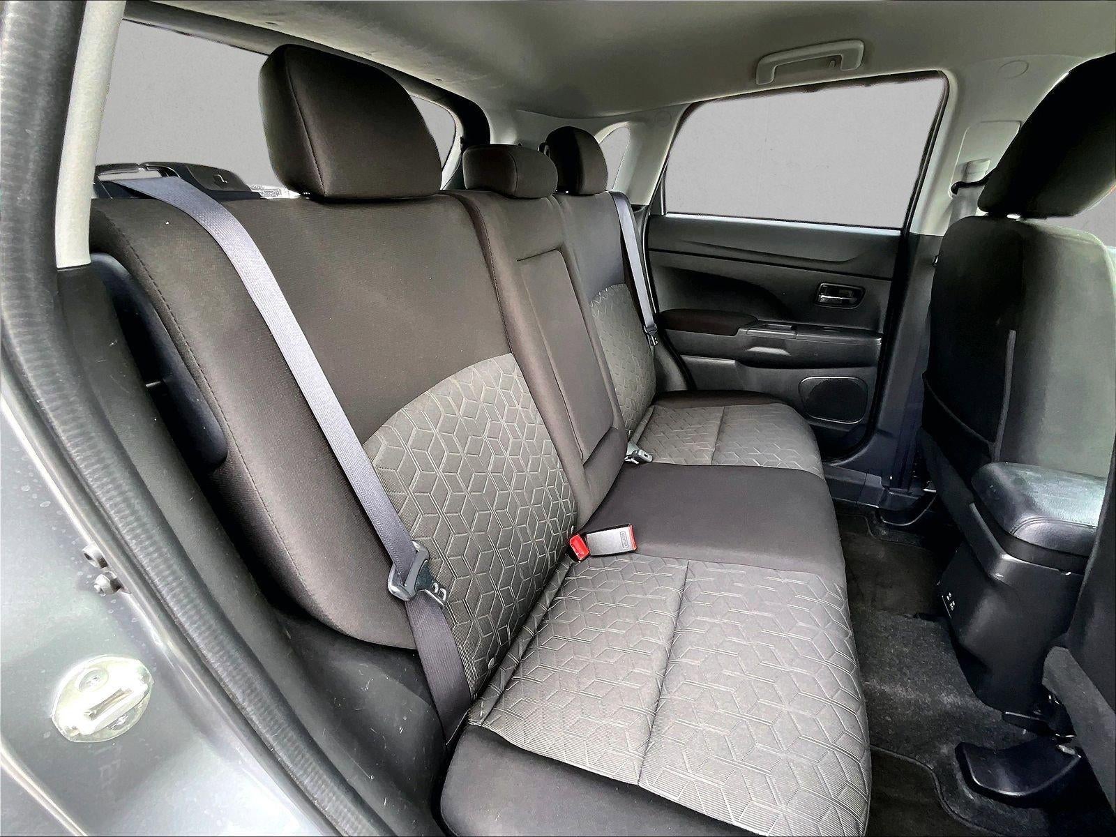 2022 Mitsubishi Outlander Sport ES