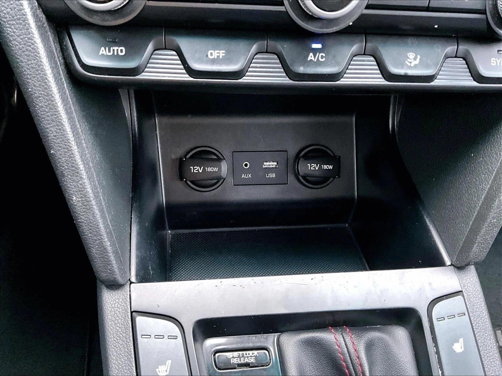 2020 Hyundai Elantra Sport