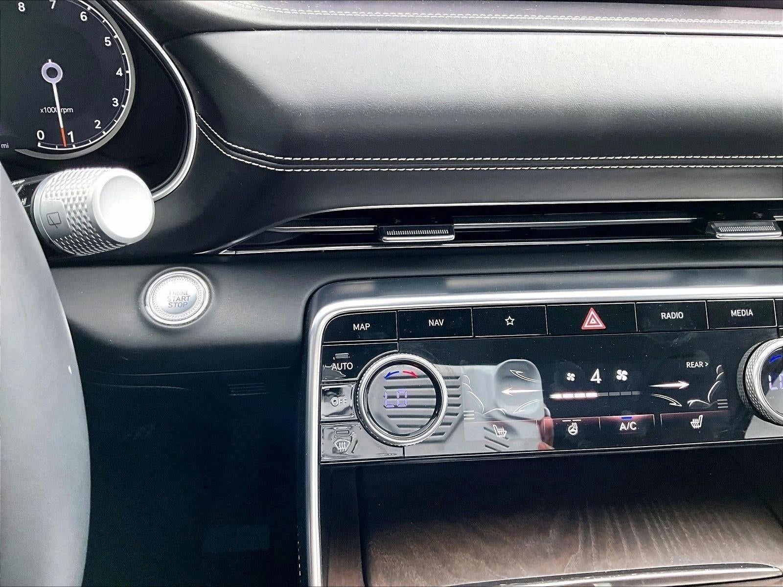 2024 Genesis GV80 Base