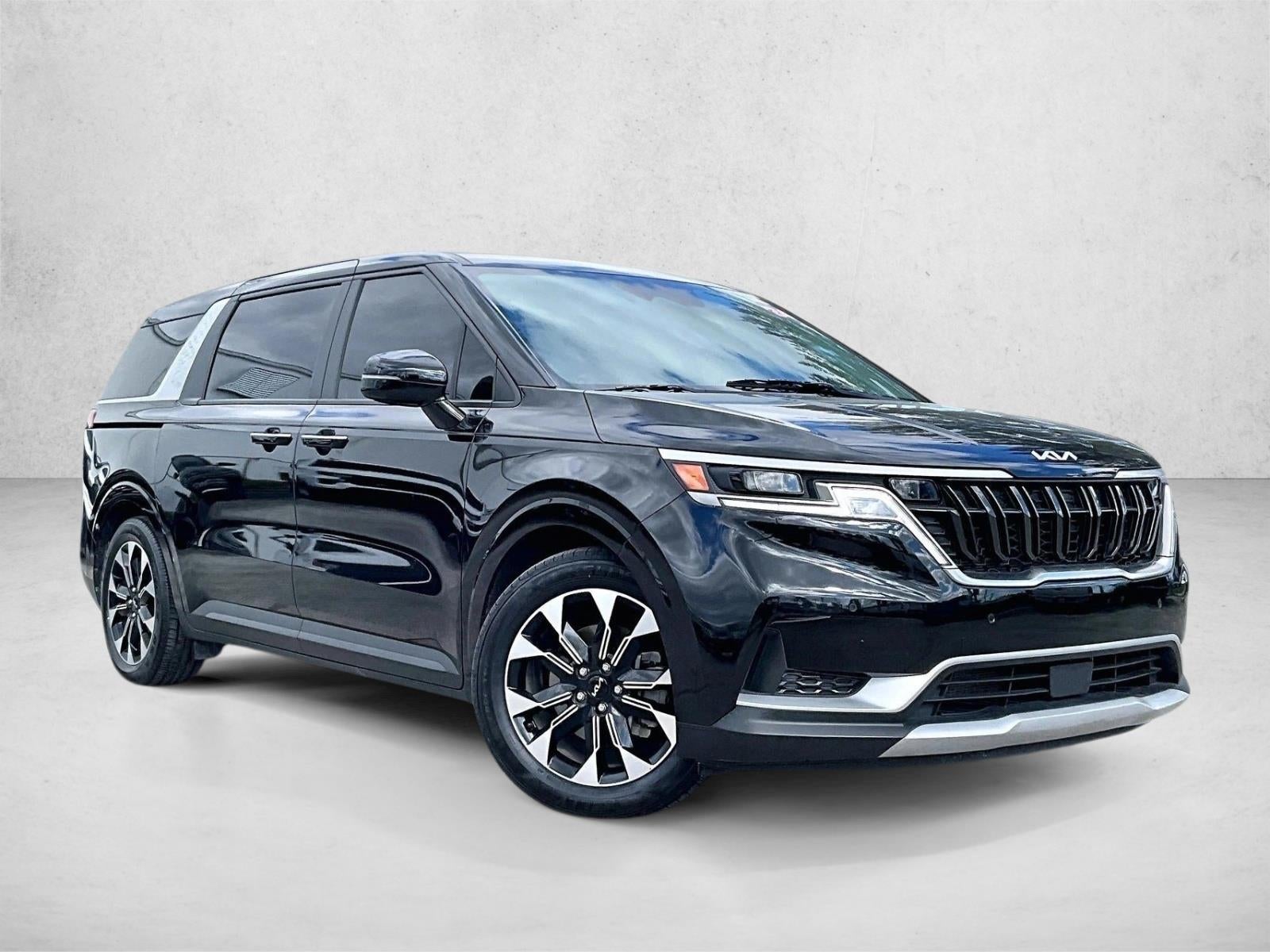 2024 Kia Carnival EX