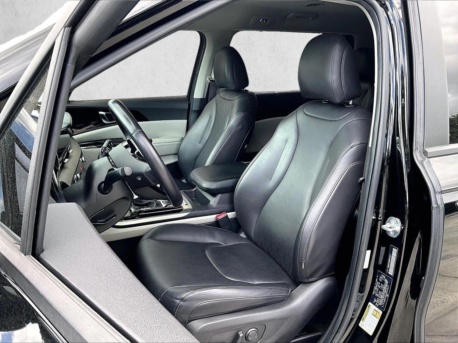 2024 Kia Carnival EX