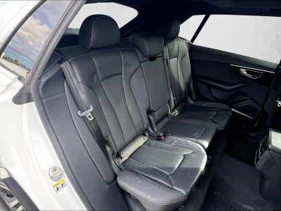2021 Audi Q8 Premium Plus 55 TFSI quattro Tiptronic