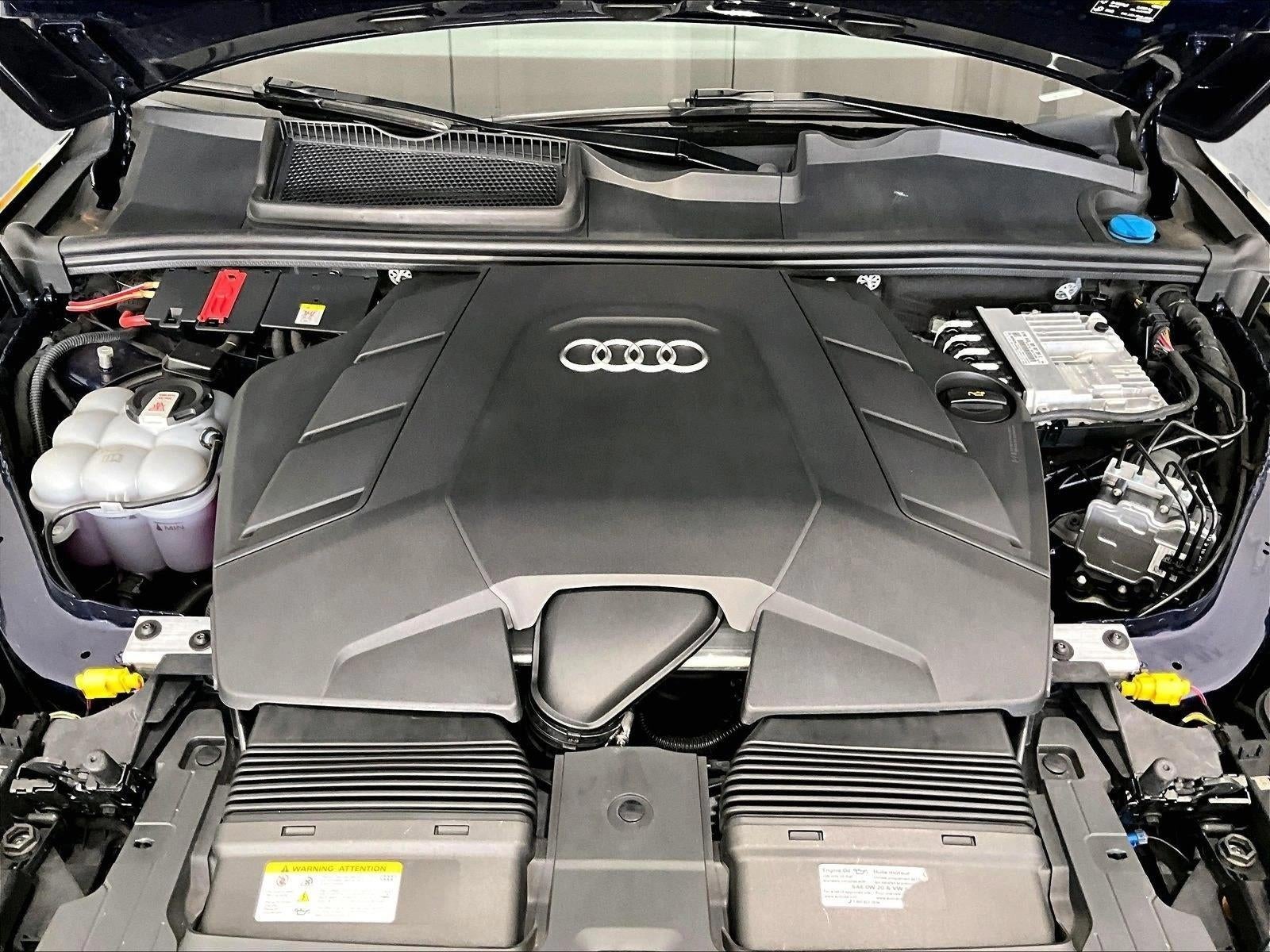 2022 Audi Q7 Premium Plus 55 TFSI quattro Tiptronic